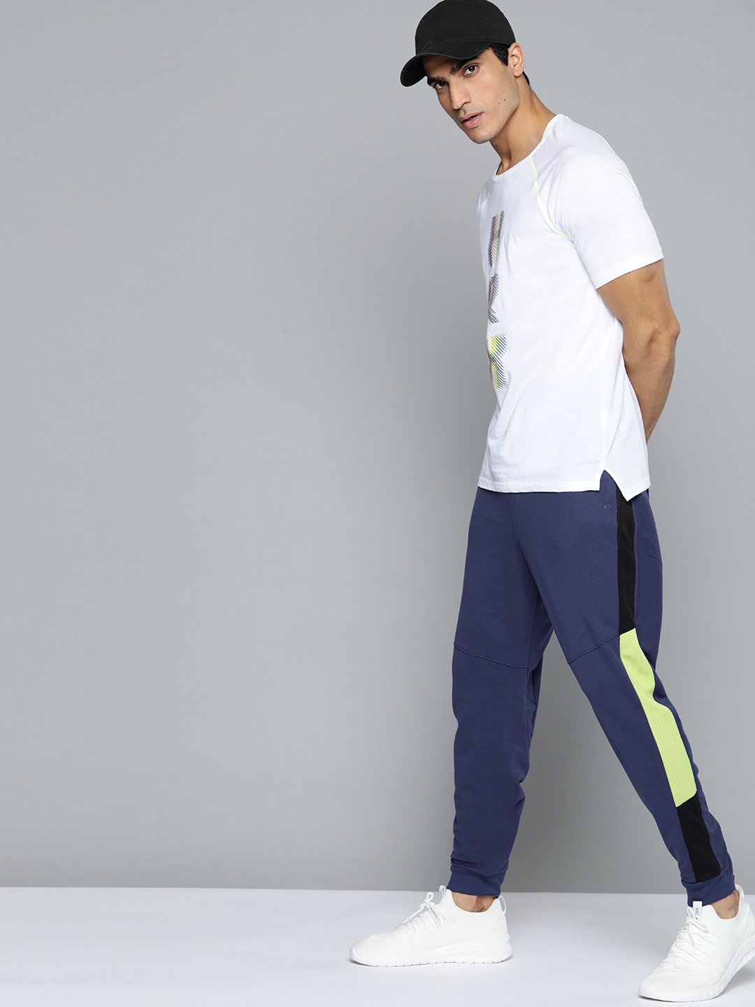 

HRX by Hrithik Roshan Men Medieval Blue Solid Oversized Bio-Wash Lifestyle Joggers