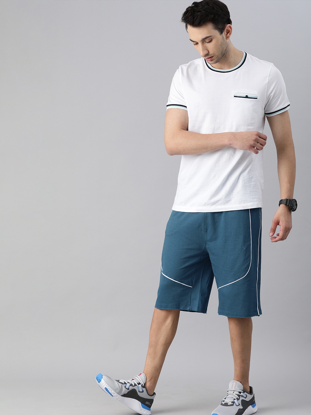 

HRX By Hrithik Roshan Men Blue Drop Crotch Fit Bio-Wash Silicone Finish Lifestyle Shorts