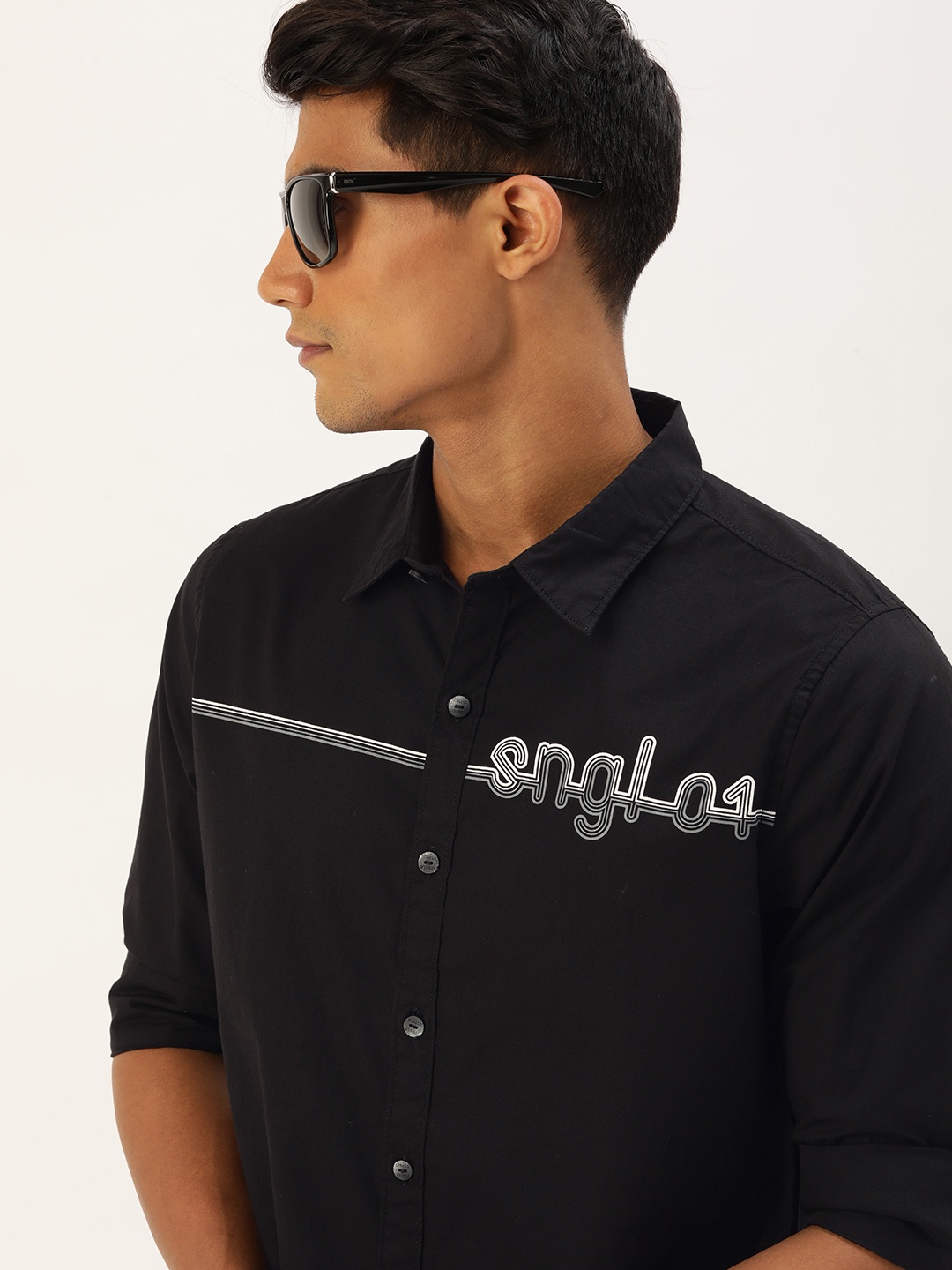 

SINGLE Men Black Slim Fit Cotton Casual Shirt