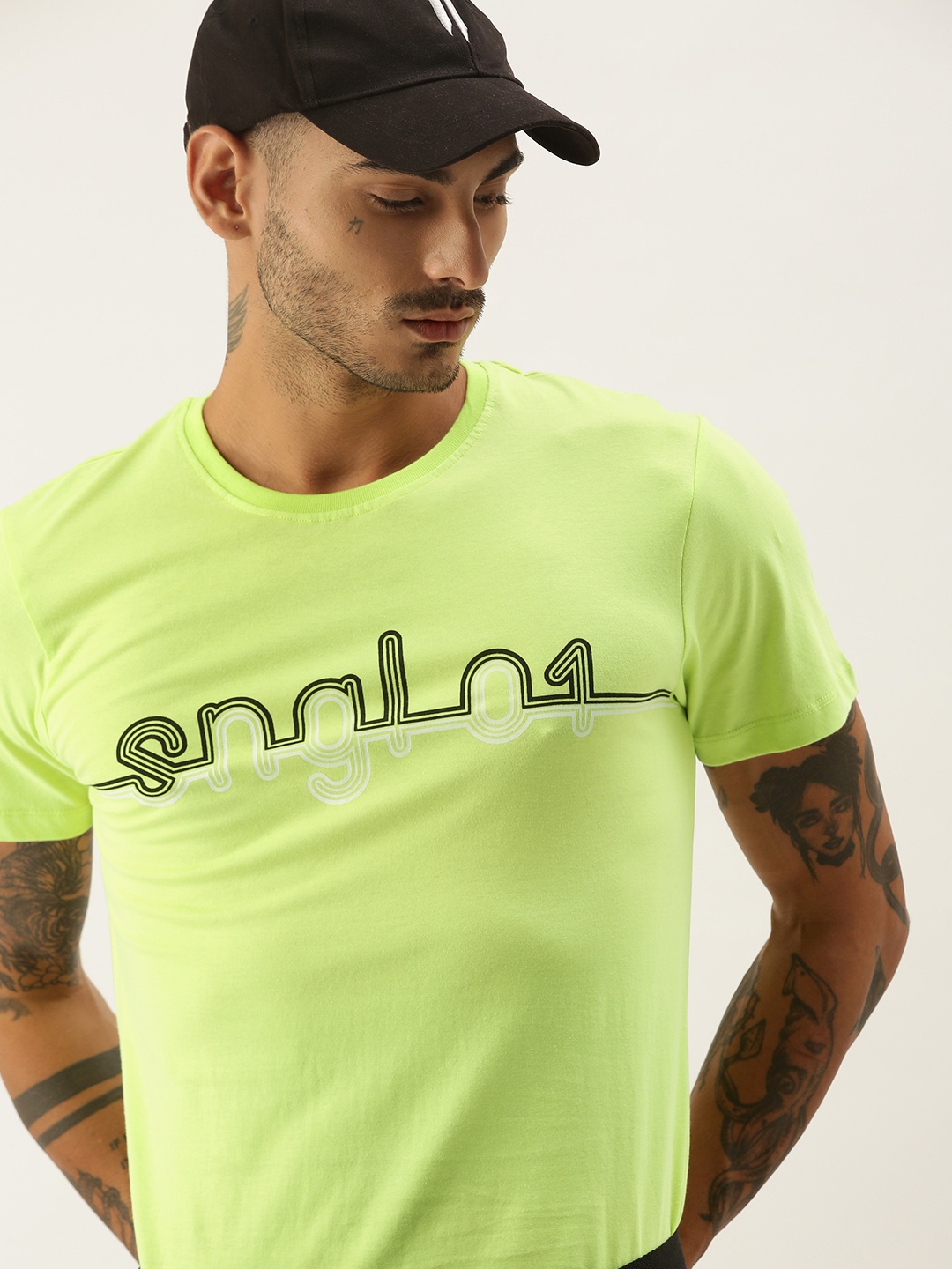 

SINGLE Men Green Typography Printed Pure Cotton T-shirt