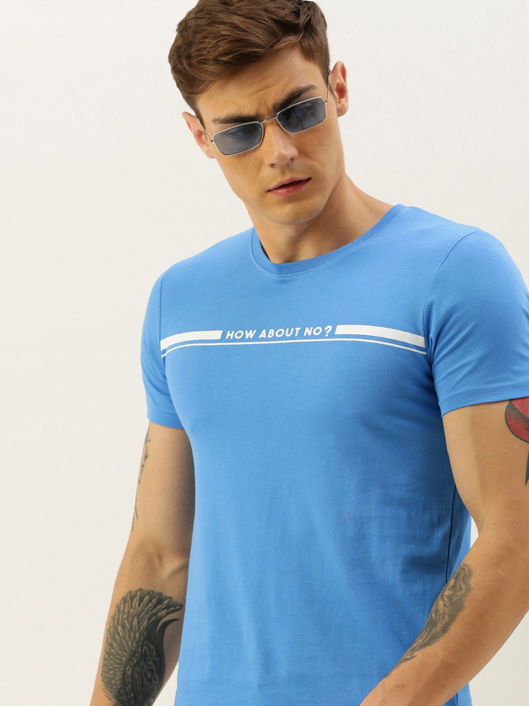 

SINGLE Men Blue Printed Slim Fit Round Neck Pure Cotton T-shirt