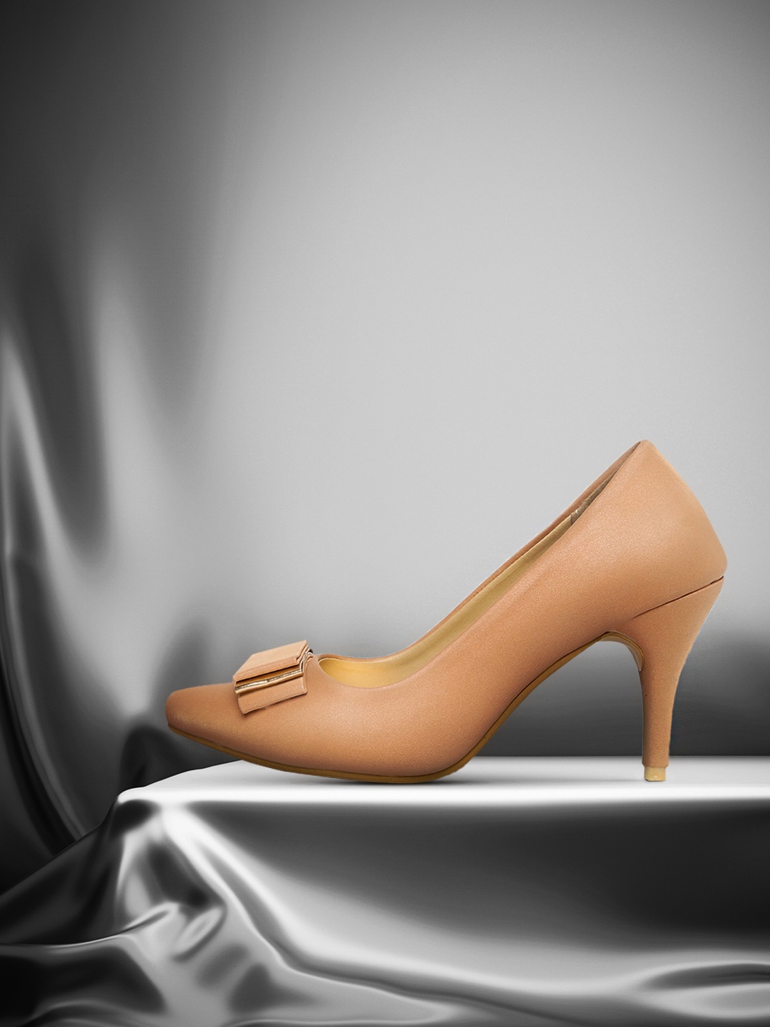 

Marc Loire Women Nude-Coloured Solid Pumps