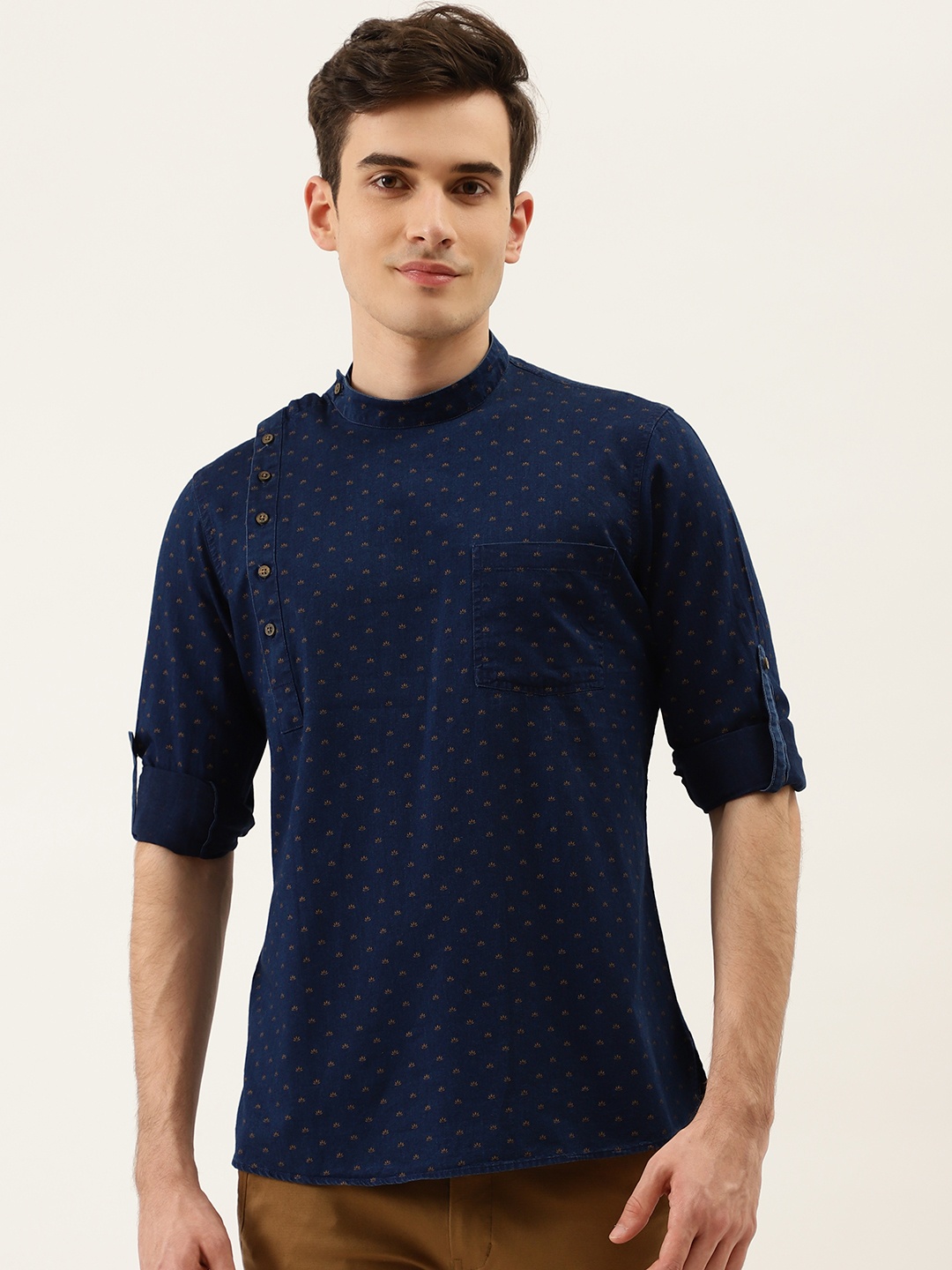 

Manyavar Men Navy Blue & Mustard Yellow Woven Design Short Kurta