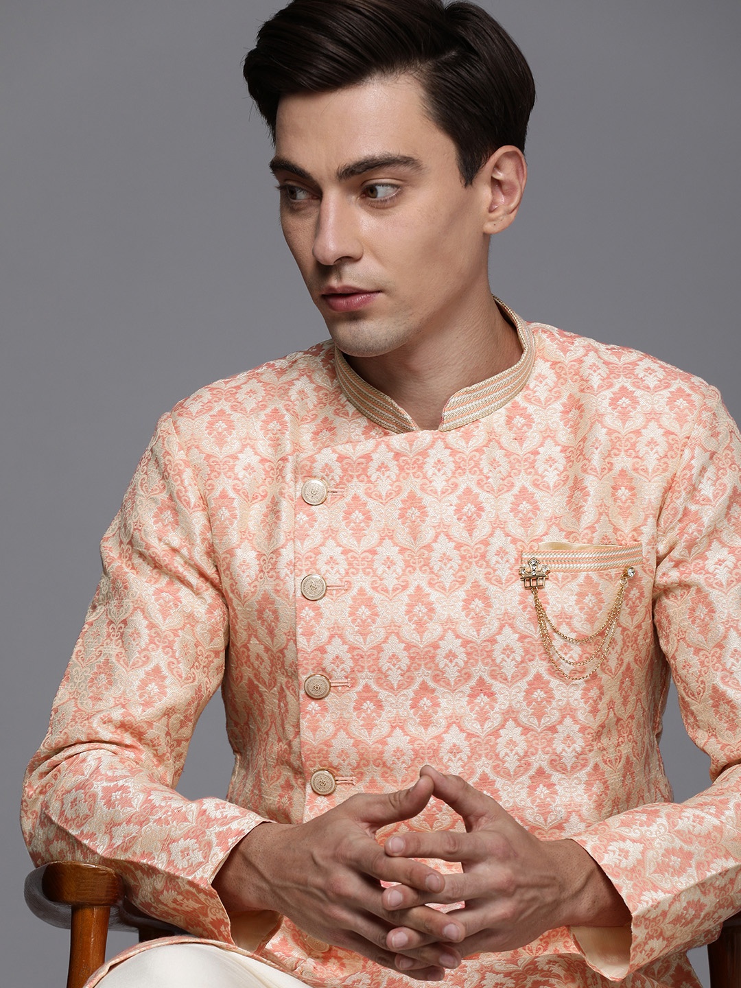 

Manyavar Men Peach-Coloured Ethnic Motifs Jacquard Self Design Kurta with Dhoti Pants