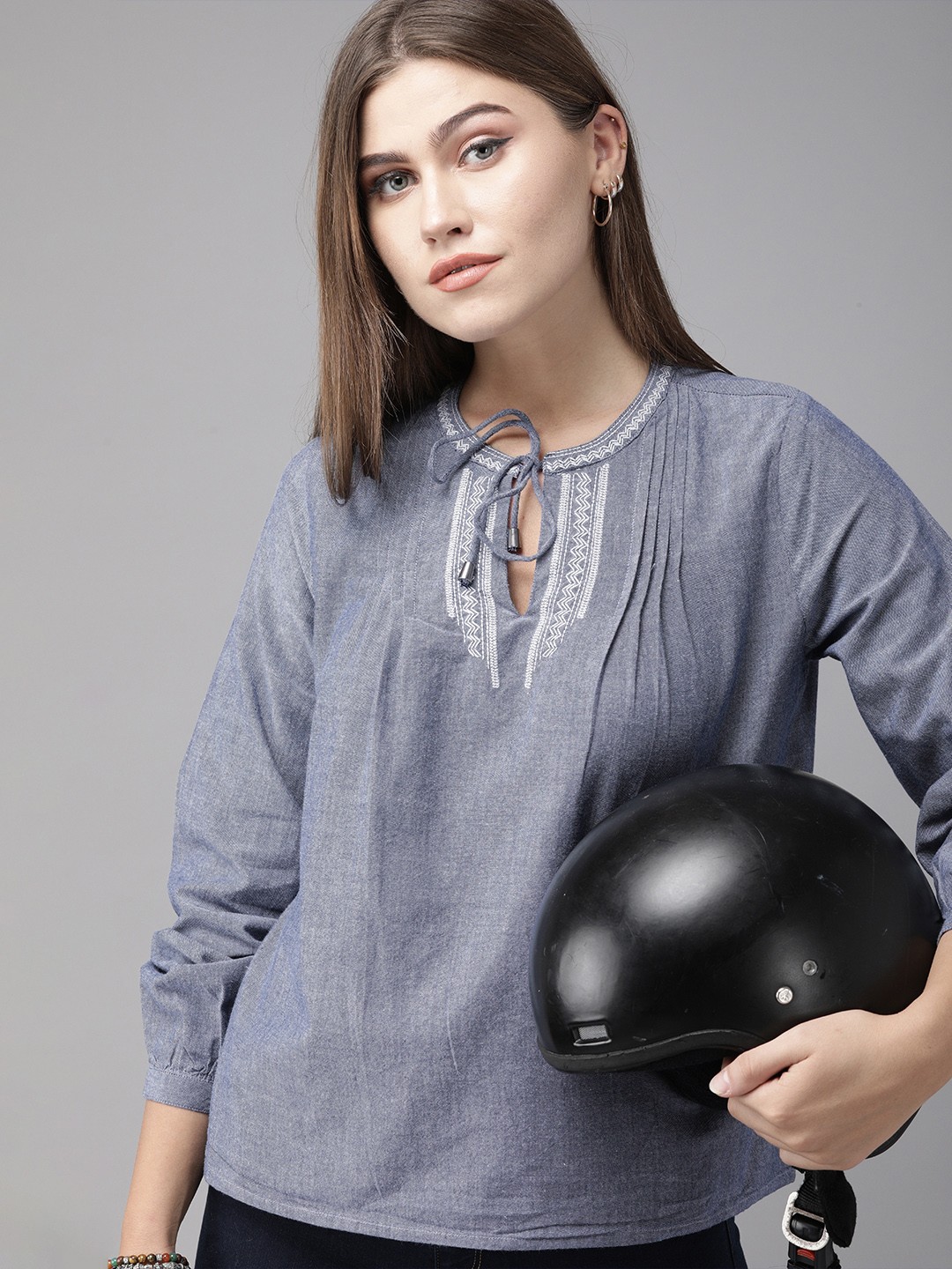 

Roadster Navy Blue Geometric Embroidered Tie-Up Neck Puff Sleeves Regular Top