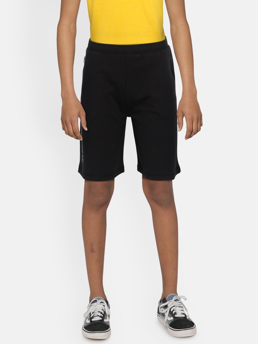 HRX By Hrithik Roshan U-17 Boys Black Solid Oversized Bio-Wash Lifestyle Shorts