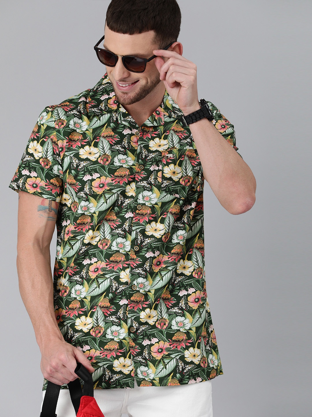 

THE BEAR HOUSE Men Green & Pink Slim Fit Tropical Print Pure Cotton Casual Shirt