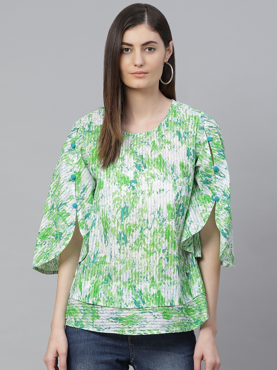 

YASH GALLERY Green & White Self Striped Abstract Print Slit Sleeves Layered Top