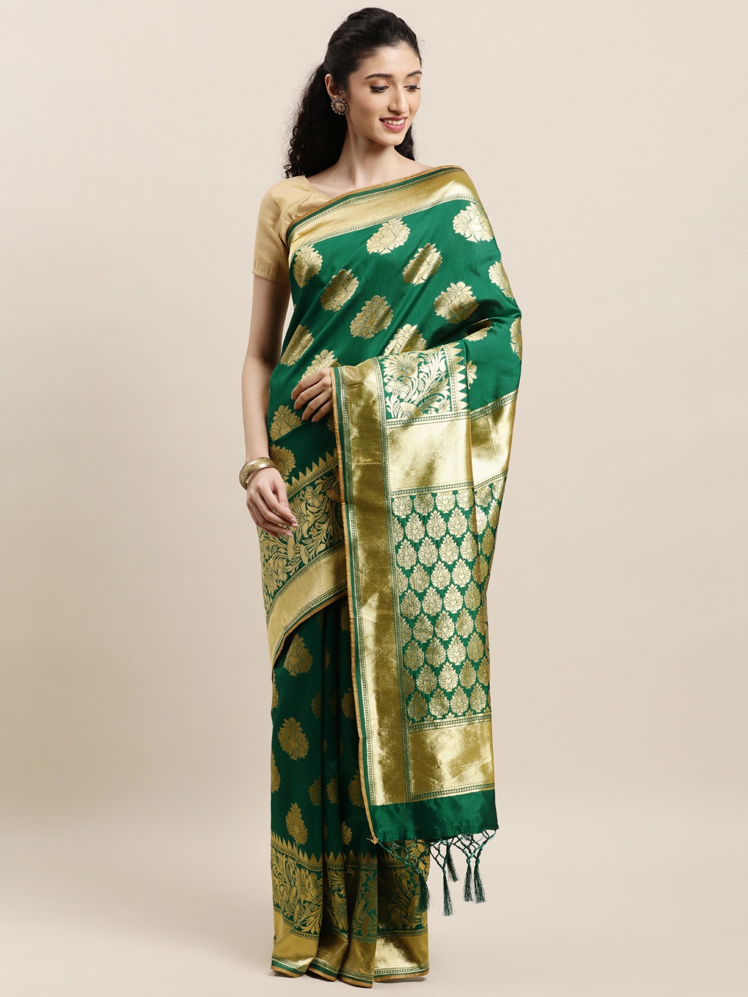 

Mitera Green & Gold-Toned Ethnic Motifs Zari Silk Blend Banarasi Saree