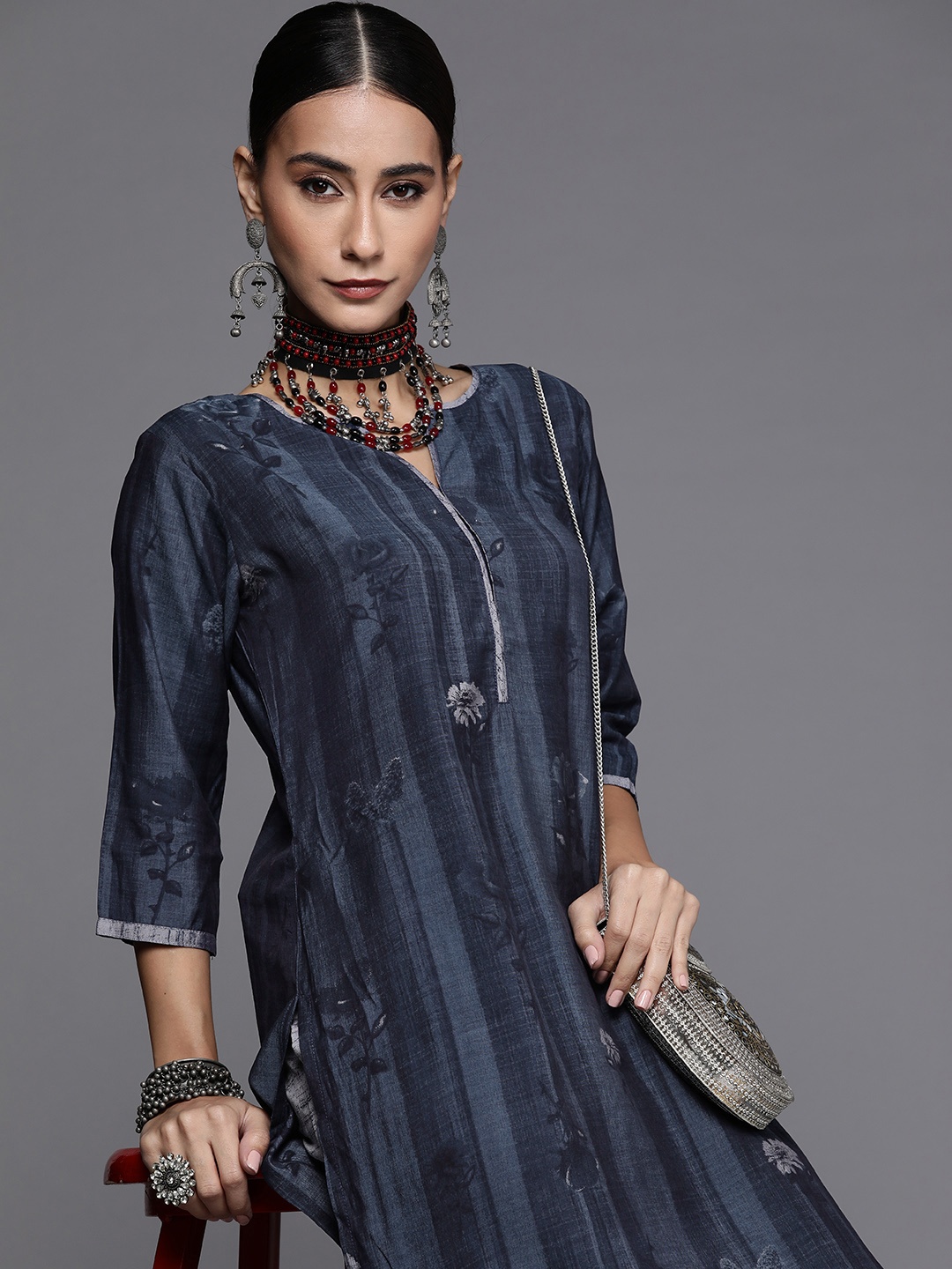 

Libas Women Navy Blue & Grey Floral Printed Kurta with Trousers