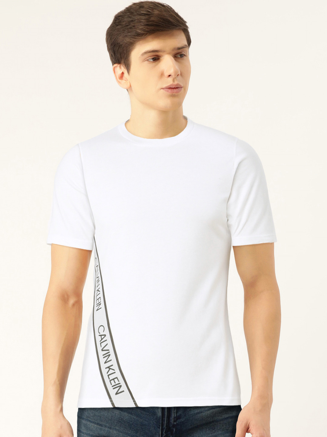 

Calvin Klein Jeans Men White Printed Round Neck T-shirt