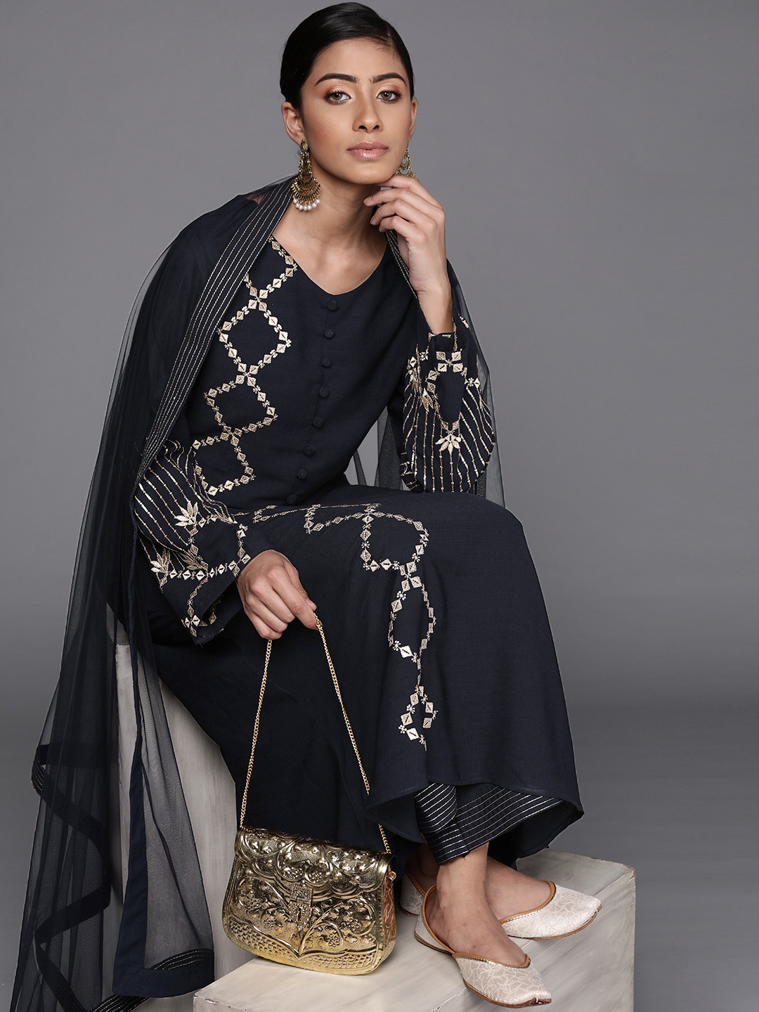 

Inddus Women Navy Blue & Golden Embroidered Kurta with Palazzos & Dupatta