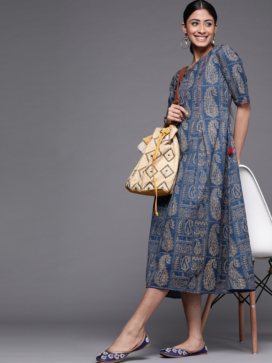 

Inddus Women Navy Blue & Beige Printed Cotton A-Line Dress