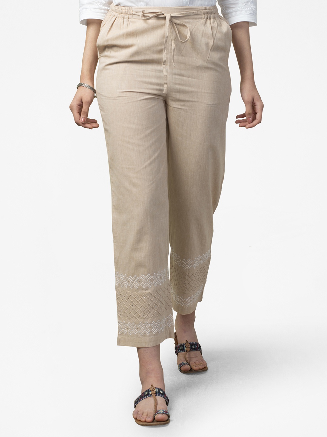 

Fabindia Women Beige Regular Fit Solid Mukaish Work Cropped Trousers