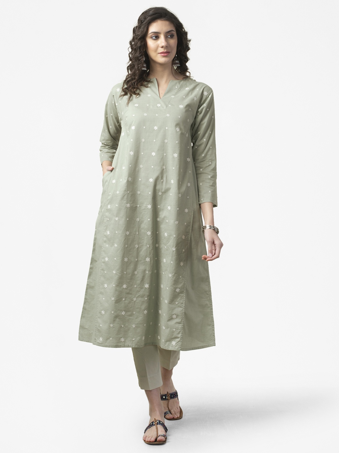 

Fabindia Women Green & White Floral Pure Cotton Embroidered Floral A-line Kurta