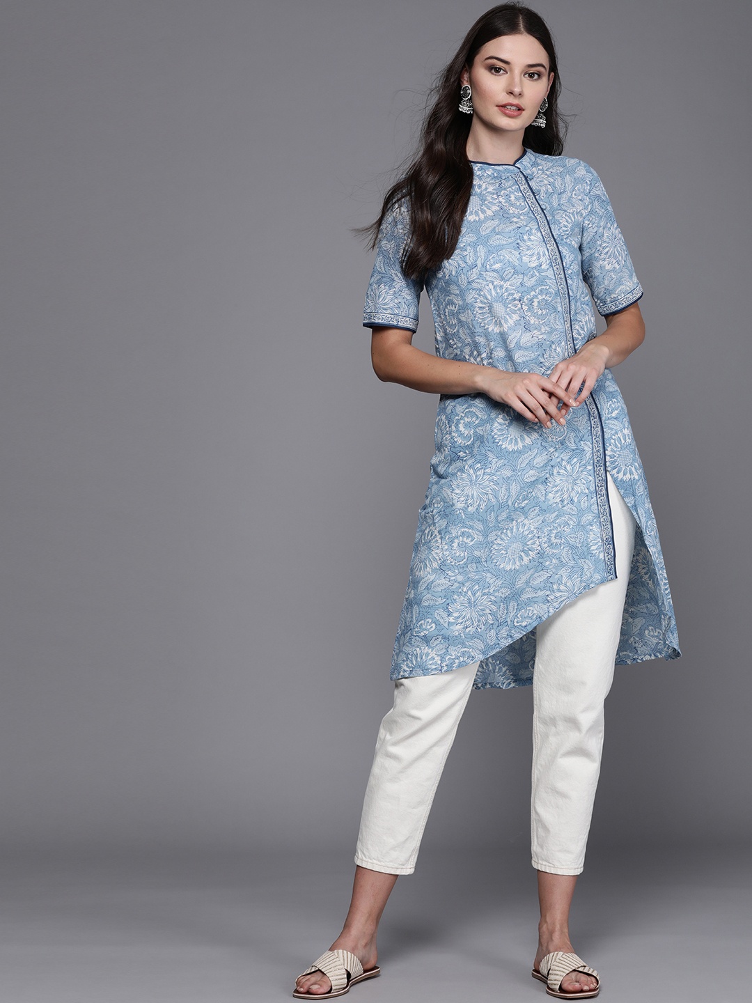 

Fabindia Women Blue & Off White Pure Cotton Ethnic Motifs Hand Block Print Kurta