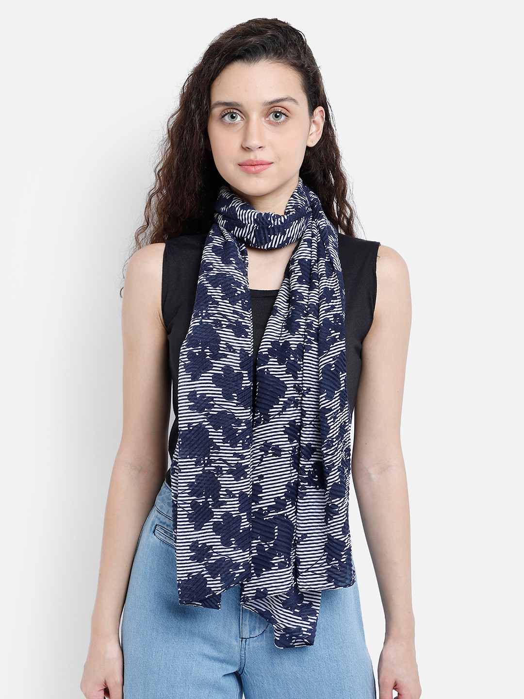 

Aditi Wasan Women Blue & White Printed Stole
