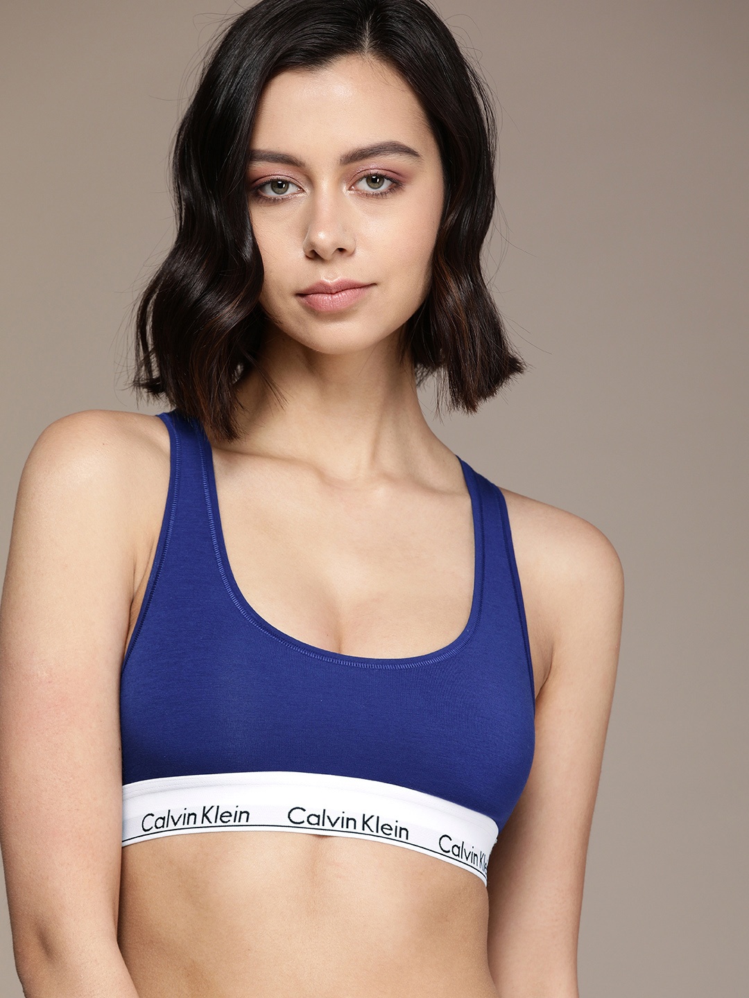 

Calvin Klein Underwear Women Blue & White Colourblocked Bralette Bra F37857ZP