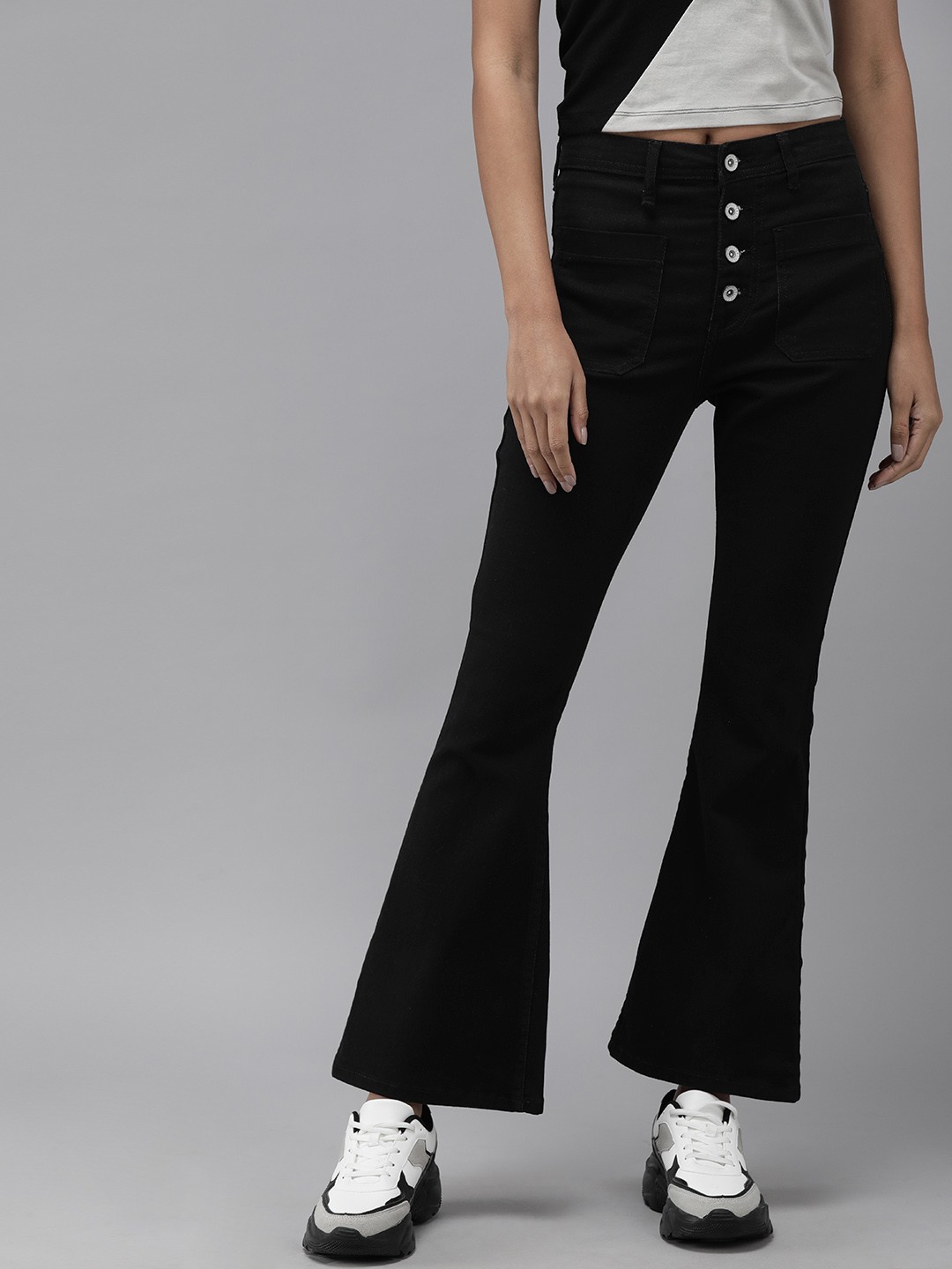 

Roadster Women Black Bootcut High-Rise Stretchable Jeans