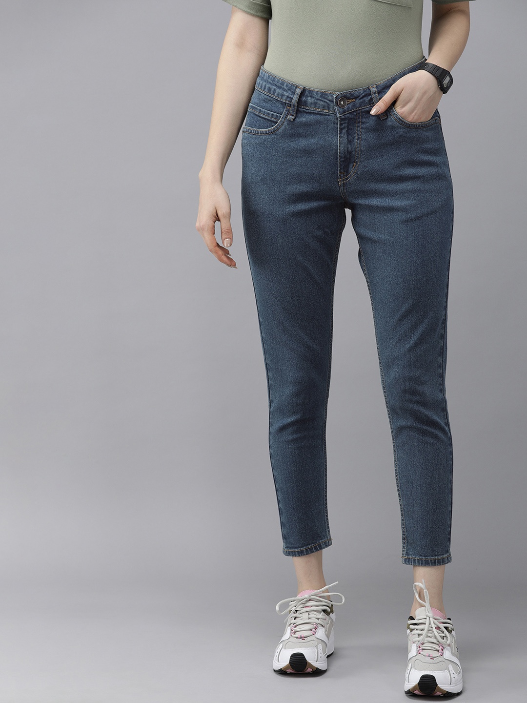 

Roadster Women Blue Mid-Rise Skinny Fit Stretchable Jeans