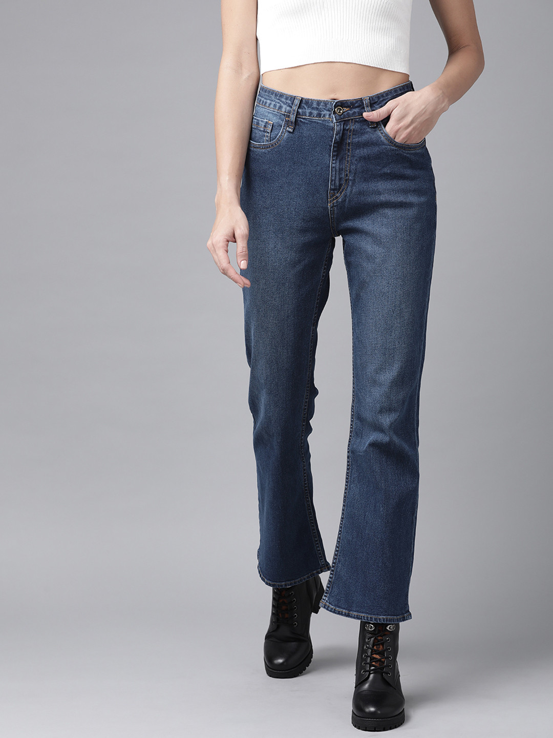 

Roadster Women Navy Blue High Rise Bootcut Fit Light Fade Stretchable Jeans