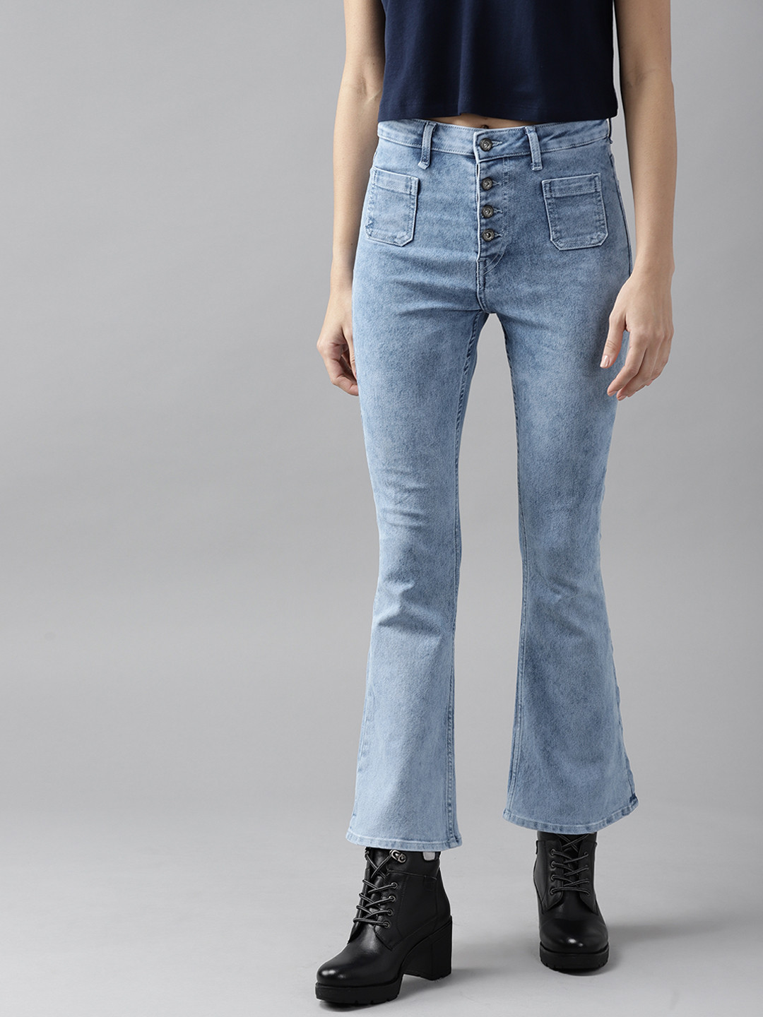 

Roadster Women Blue Bootcut Light Fade Jeans