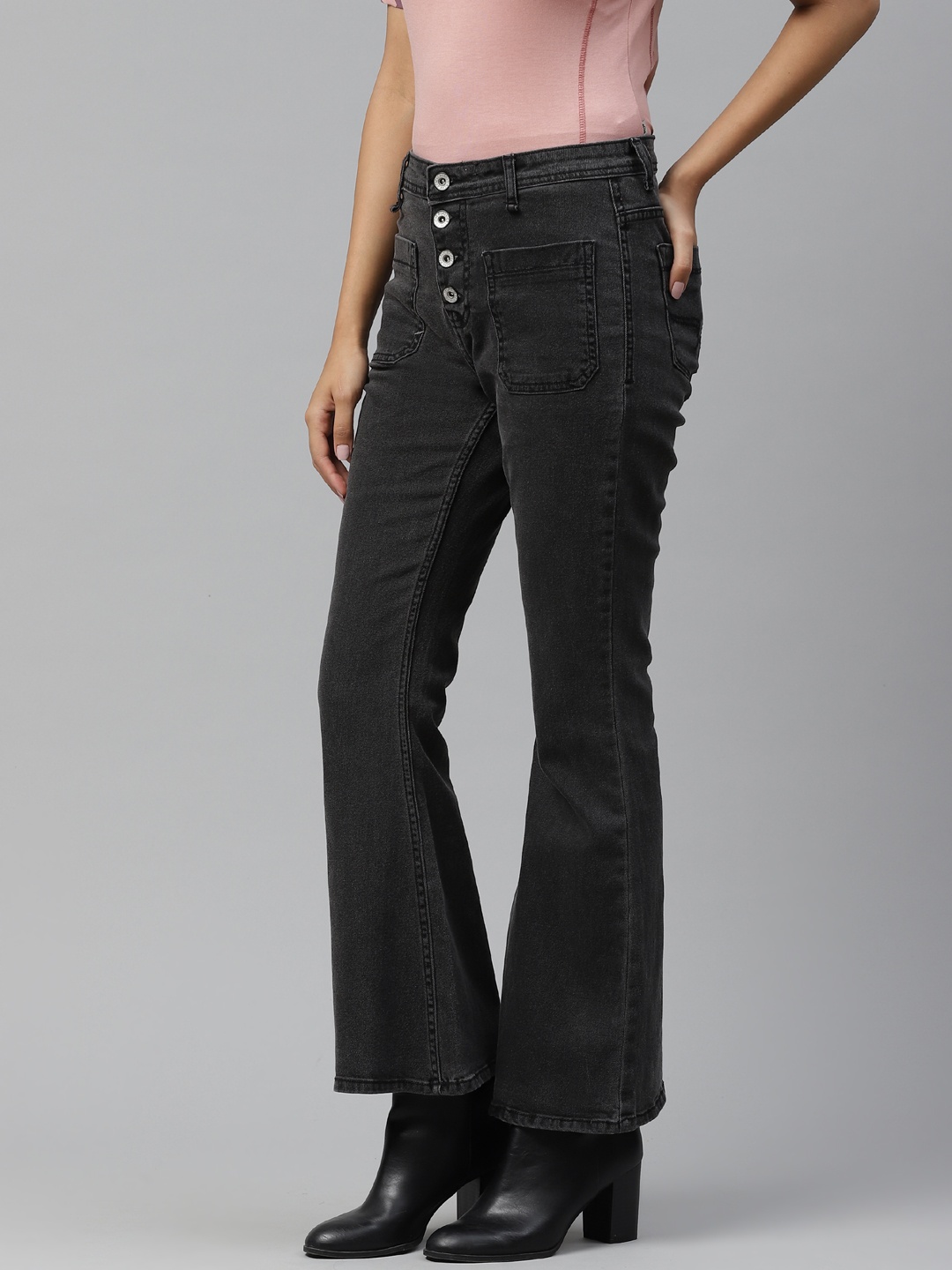 

Roadster Women Black Flared Stretchable Jeans