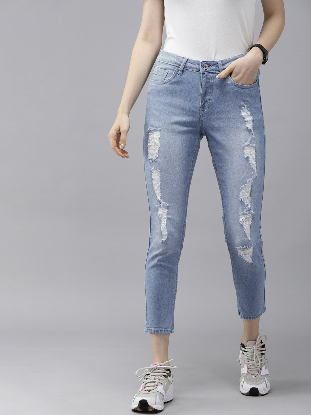 

Roadster Women Blue Mid-Rise Skinny Fit Highly Distressed Light Fade Stretchable Jeans