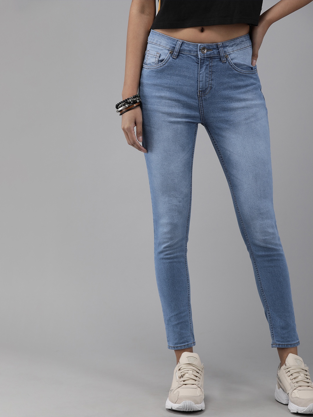 

Roadster Women Blue Super Skinny Fit High-Rise Clean Look Stretchable Cropped Jeans