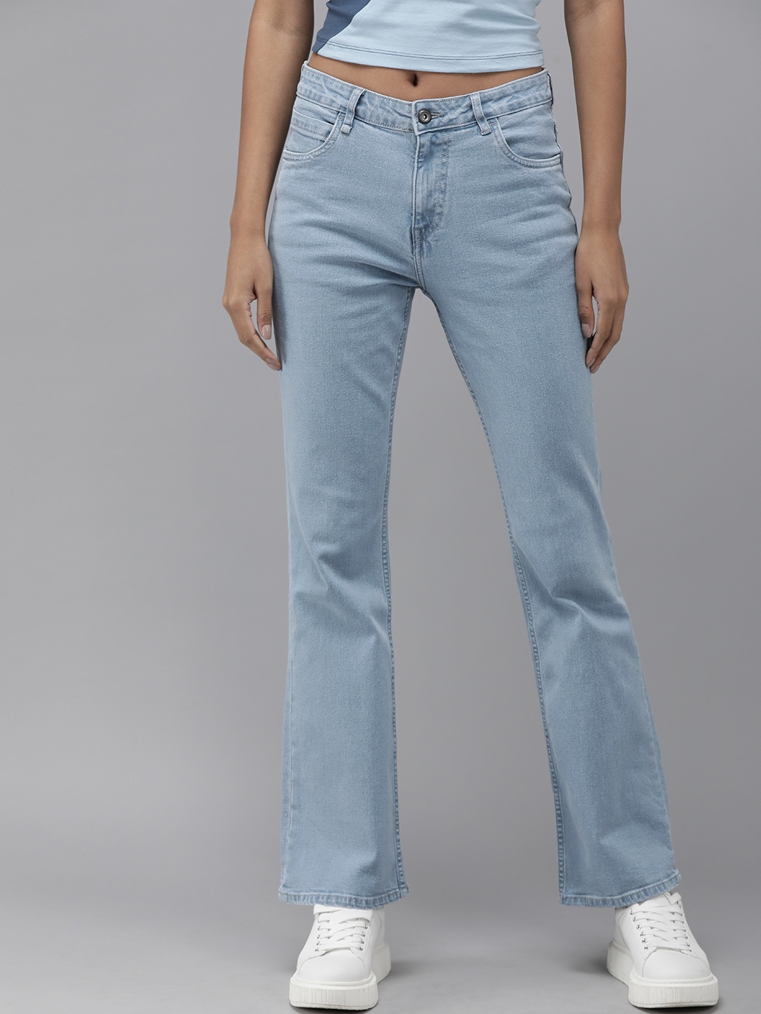 

Roadster Women Blue Bootcut Light Fade Stretchable Jeans