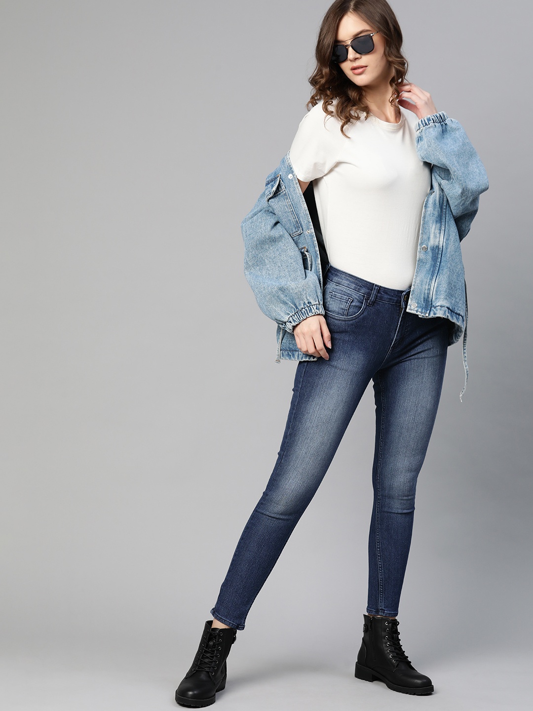 

Roadster Women Navy Blue Mid-Rise Super Skinny Fit Heavy Fade Stretchable Jeans