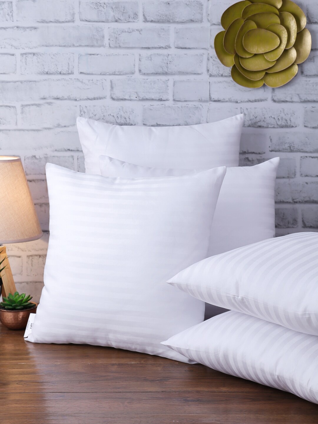 

ROMEE Unisex Set Of 5 White Microfiber Square Shaped Cushion Fillers