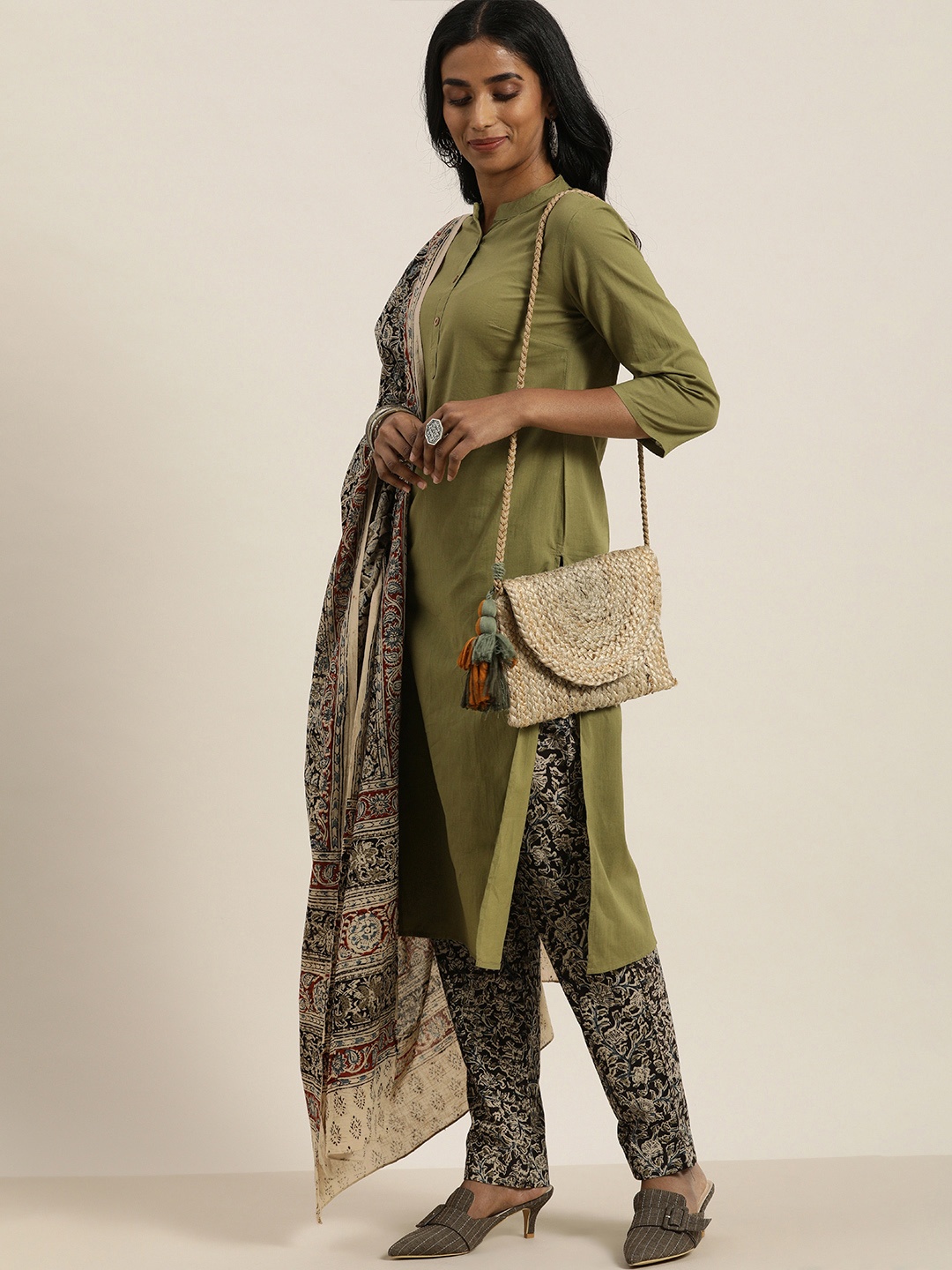 

Taavi Women Olive Green Kalamkari Hand Block Print Kurta with Trousers & With Dupatta