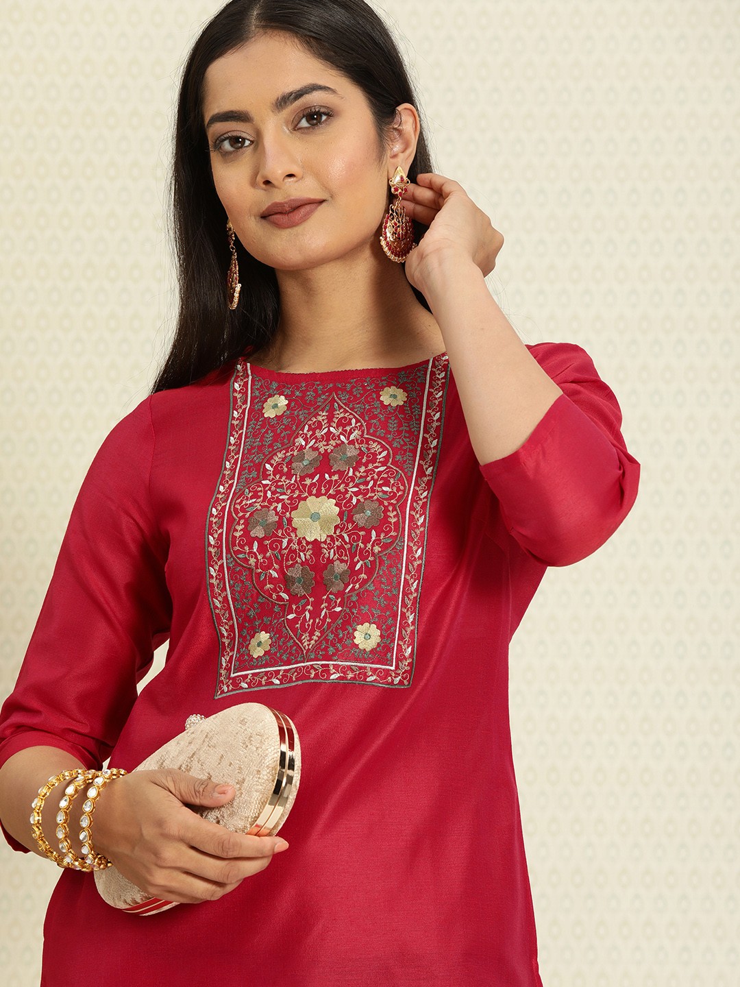 

House of Pataudi Women Red & Brown Floral Embroidered Thread Work Kurta