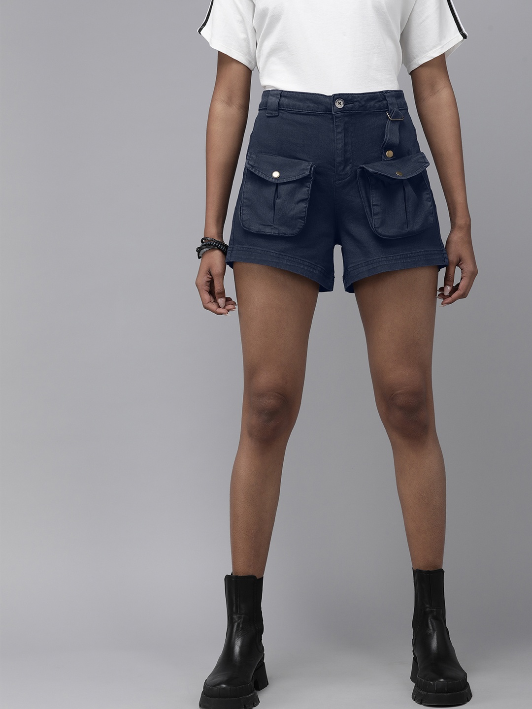 

Roadster X DISCOVERY ADVENTURES Women Cargo Detachable Pocket Shorts, Blue