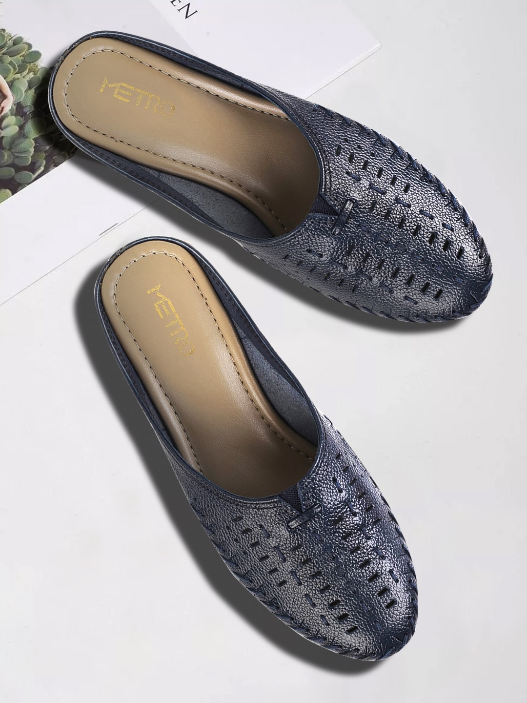 

Metro Women Navy Blue Woven Design Leather Comfort Heels