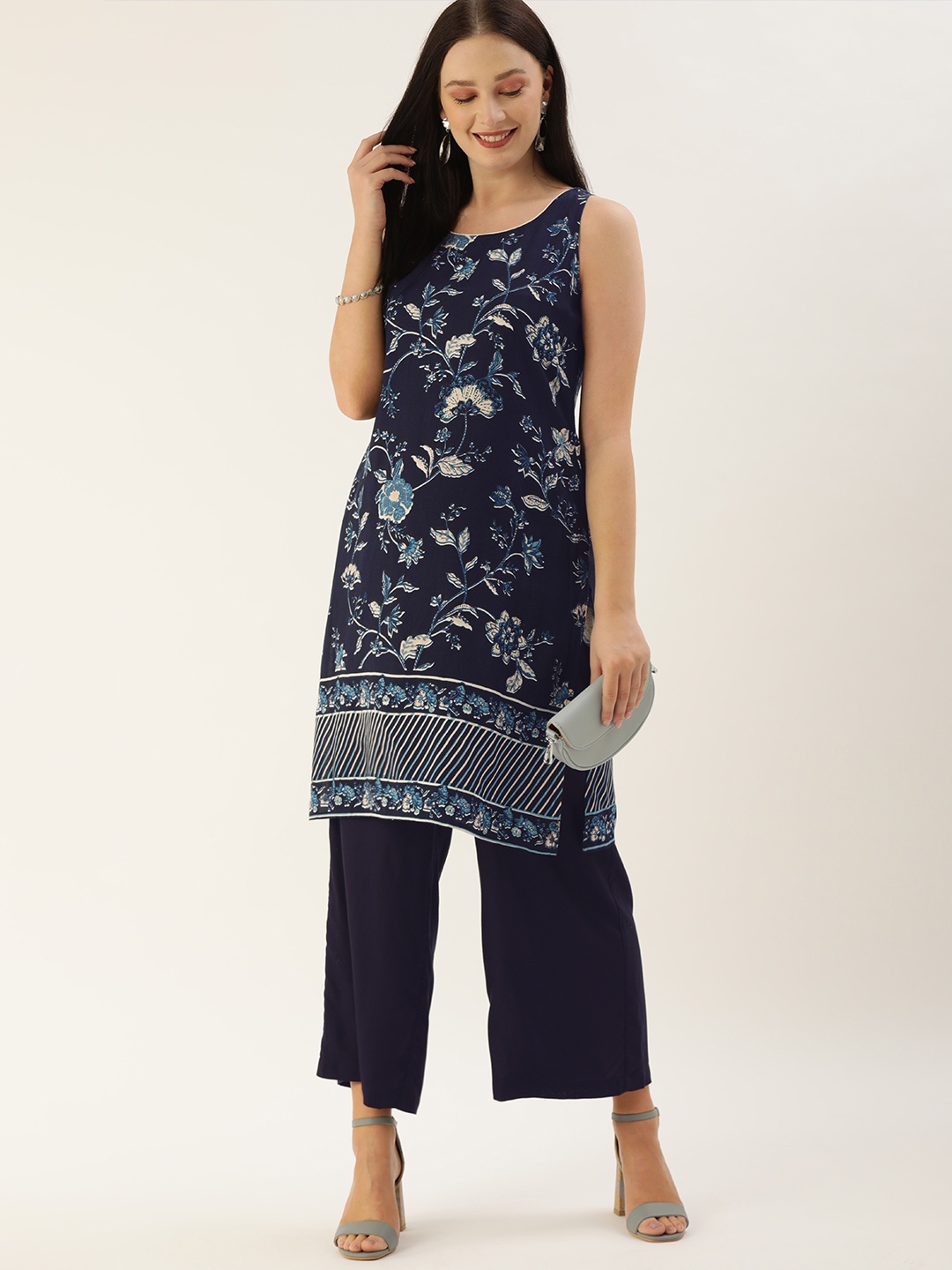 

all about you Women Navy Blue & White Floral Printed Kurta with Palazzos