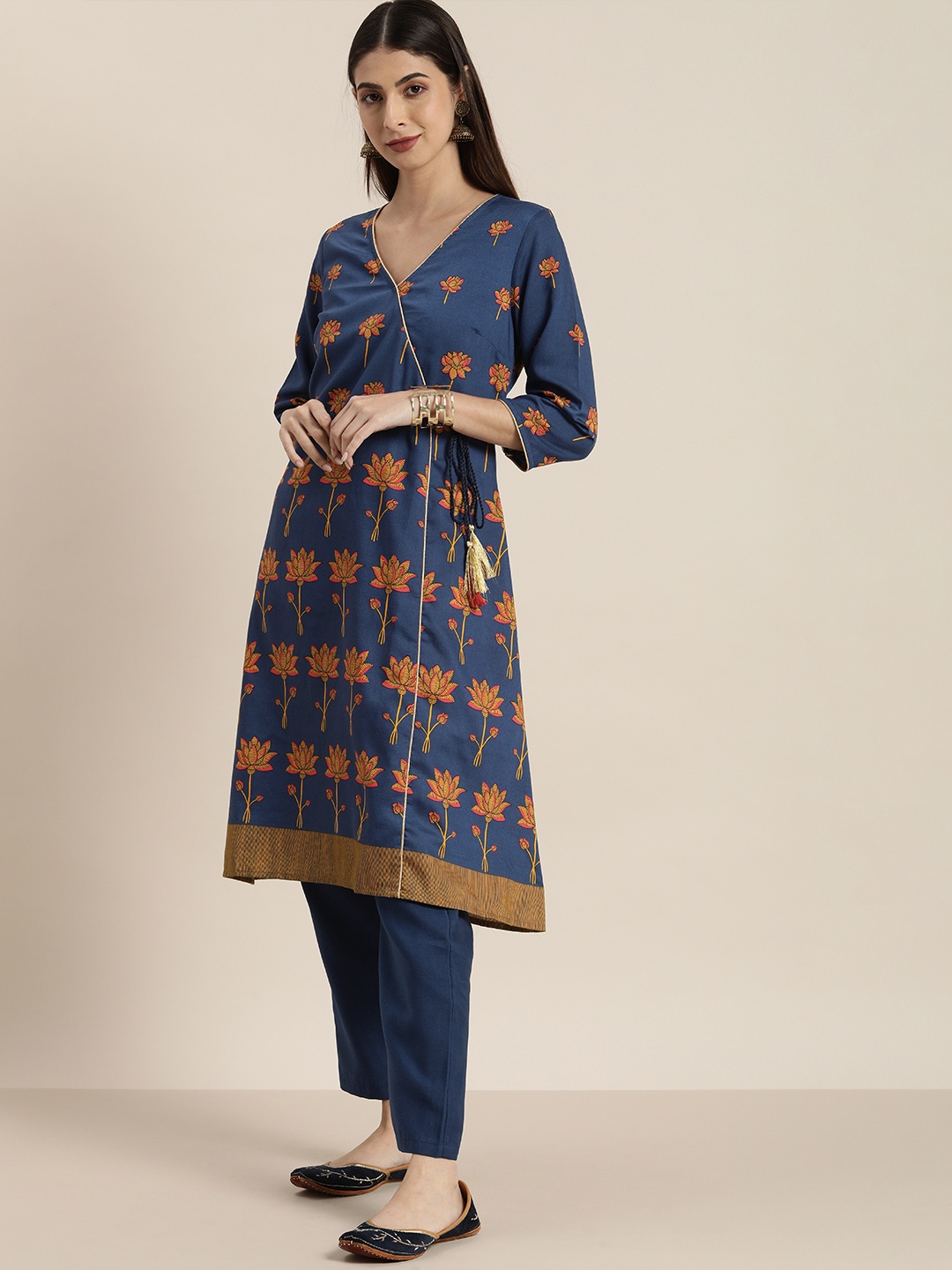 

all about you Women Blue Floral Printed Angrakha Kurta with Trousers