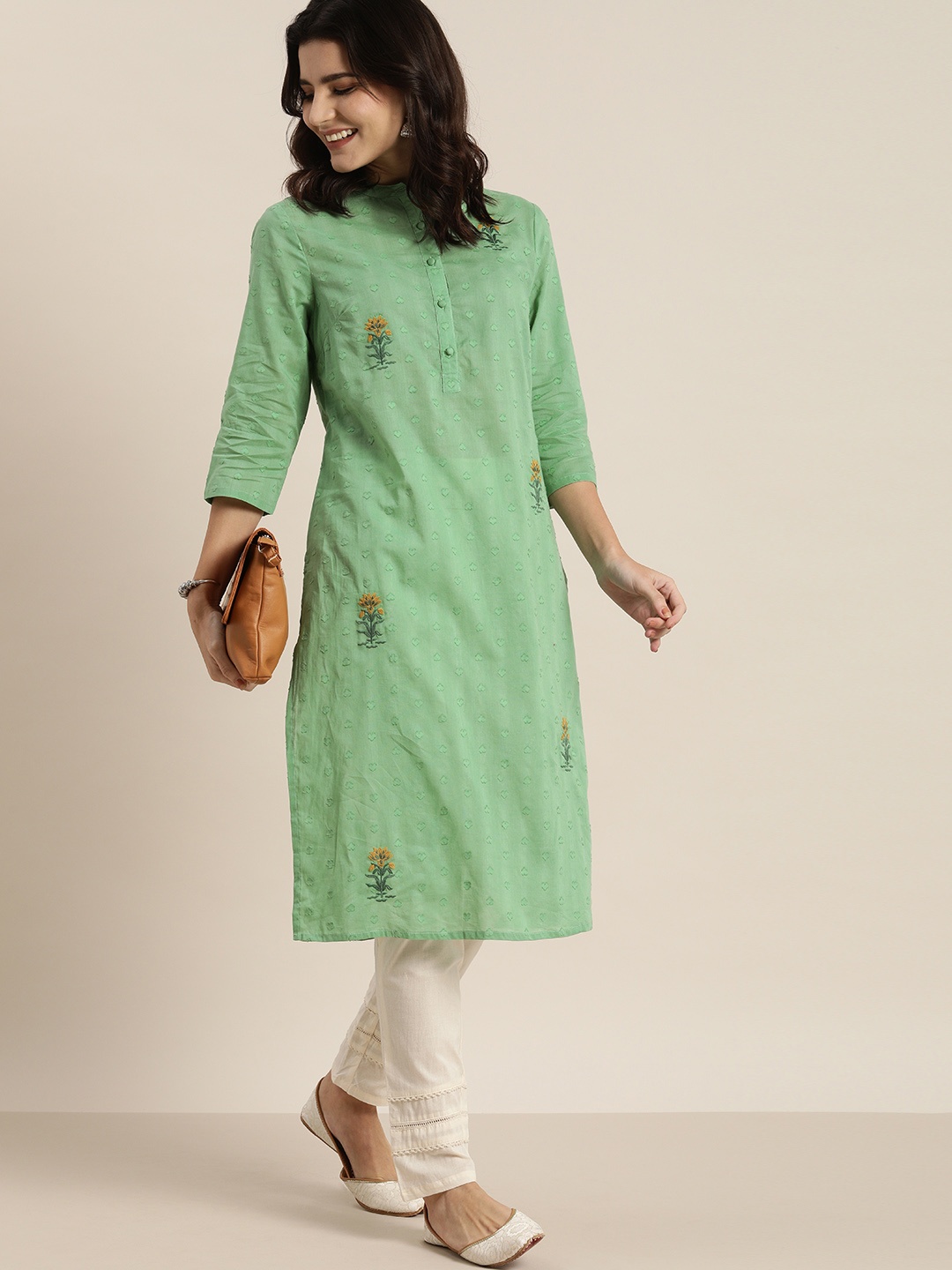 

all about you Women Green Floral Embroidered Pure Cotton Dobby Kurta