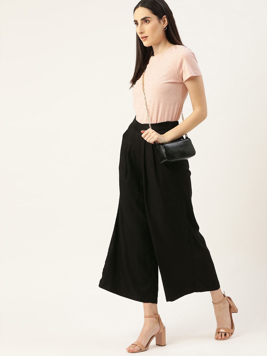 

Chemistry Women Black High-Rise Pleated Culottes Trousers