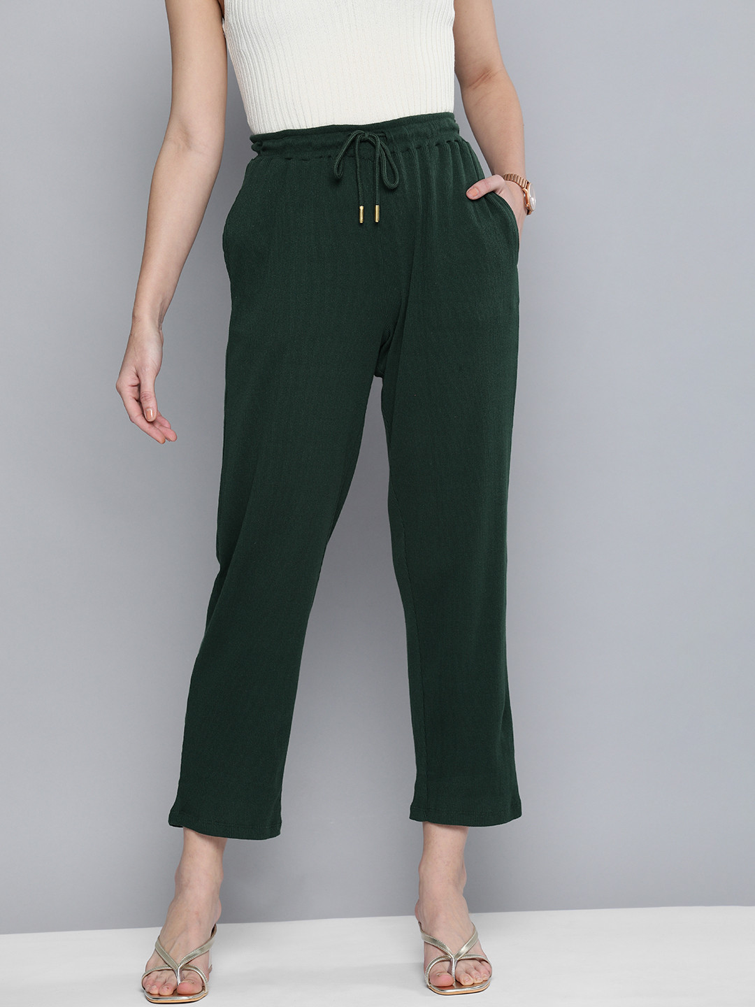 

Chemistry Women Green Solid Ribbed Regular Fit Trousers