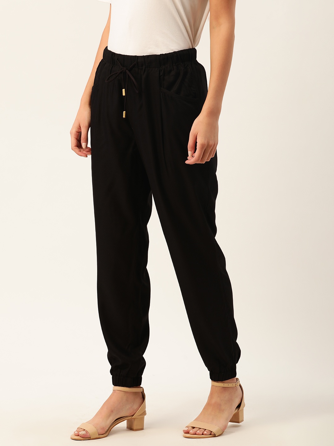 

Chemistry Women Black Regular Fit Solid Joggers