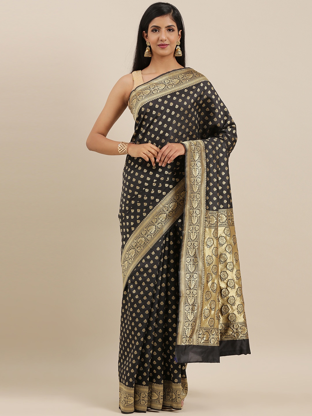 

Mitera Black & Gold-Toned Silk Blend Woven Design Banarasi Saree