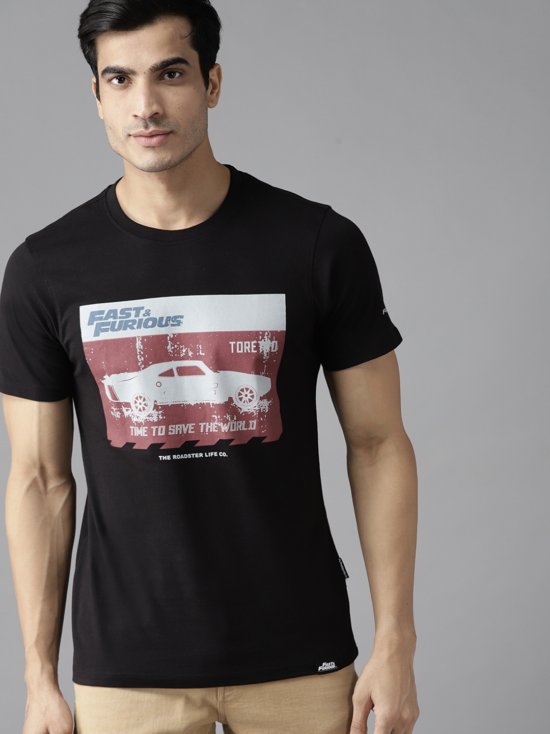 

Roadster Men Blue & Maroon Printed Pure Cotton T-shirt