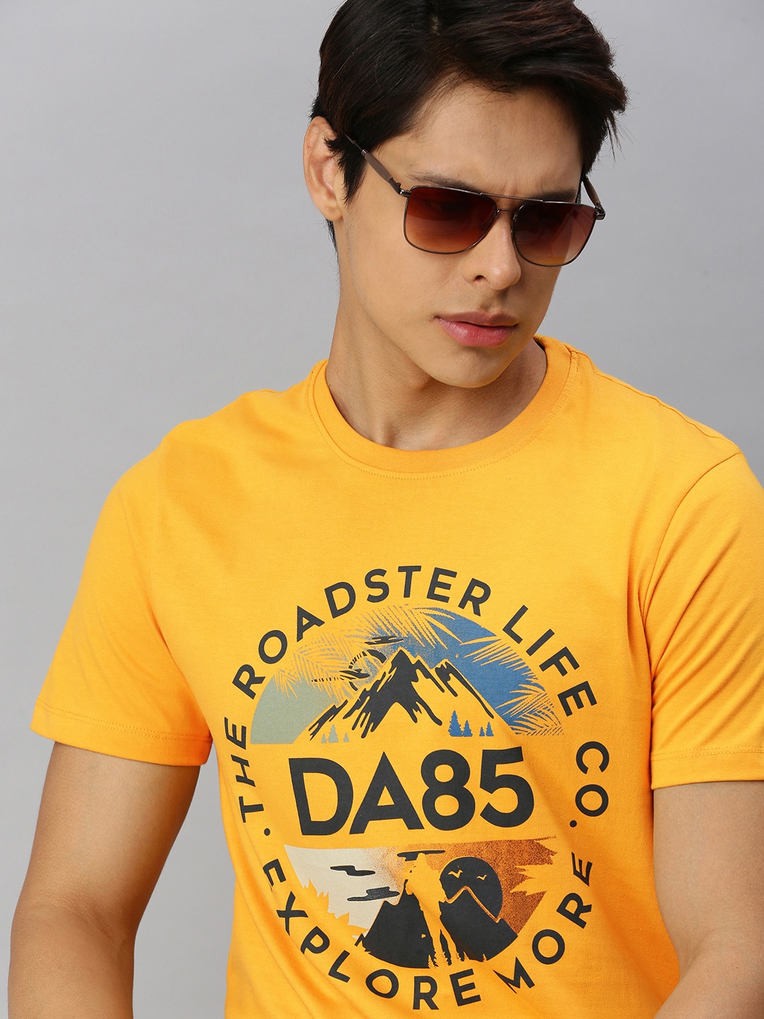 

Roadster x Discovery Adventures Men Yellow Graphic Pure Cotton T-shirt with Anti Microbial Finish
