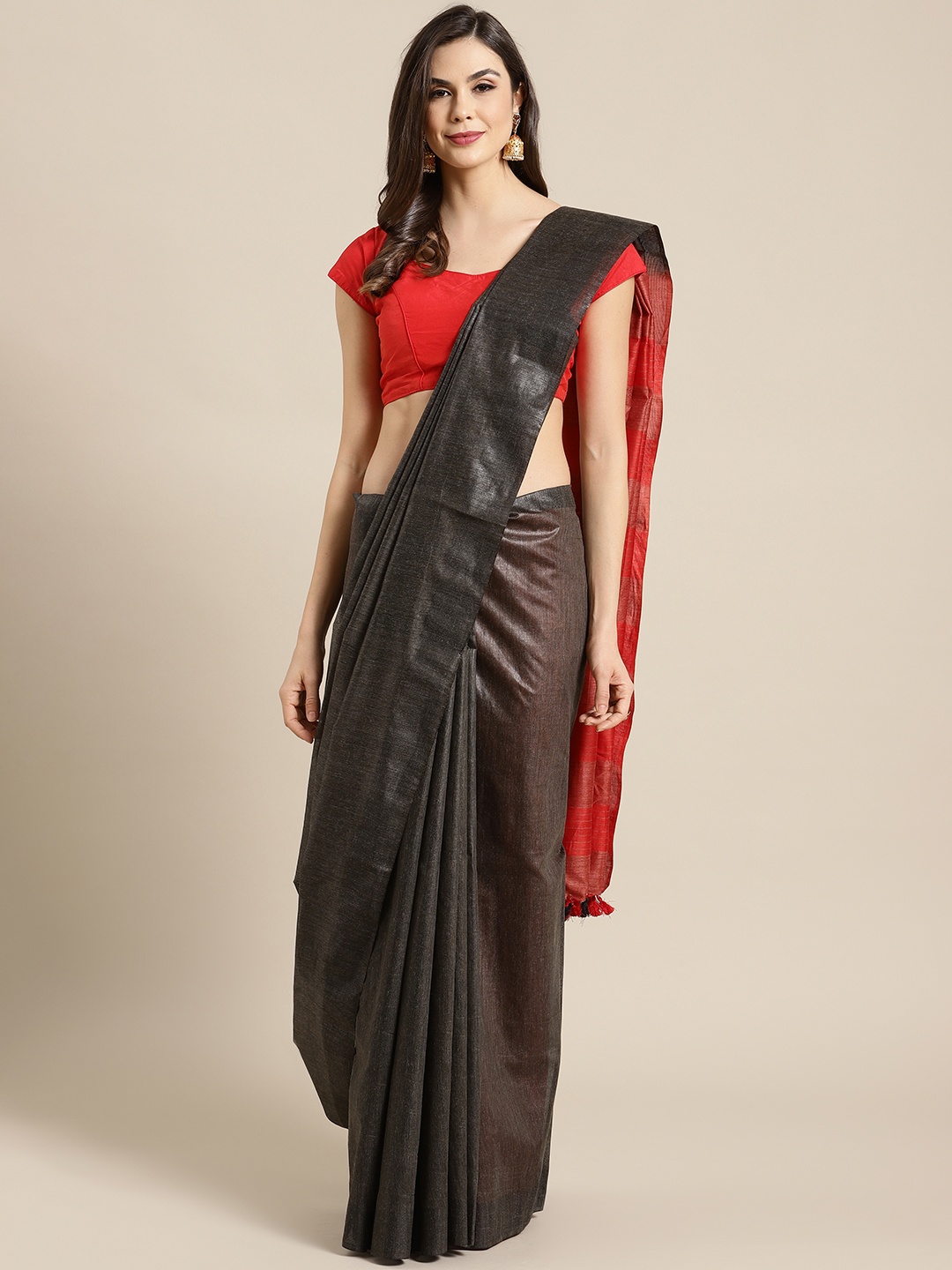 

Kalakari India Charcoal Grey Solid Bhagalpuri Handloom Saree