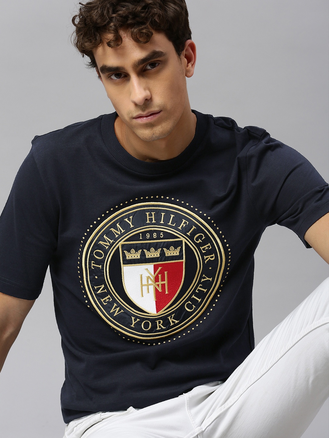 

Tommy Hilfiger Men Navy Blue Embroidered Relaxed Fit Round Neck Organic Cotton T-shirt