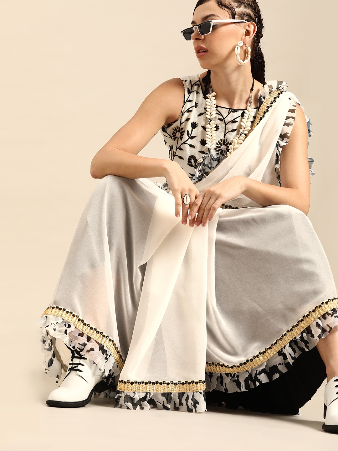 

SHAVYA Off-White & Black Pure Georgette Solid Ruffled Saree
