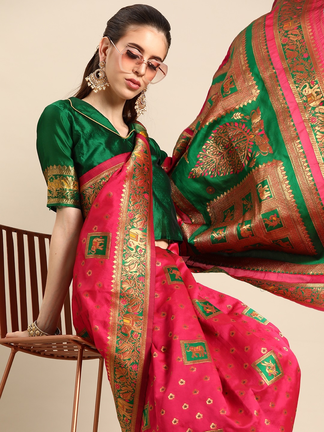 

SHAVYA Pink & Green Silk Blend Woven Design Saree