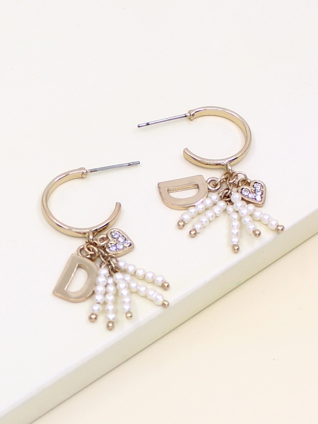 

Runway Ritual Off-White & Gold-Plated Contemporary Drop Earrings
